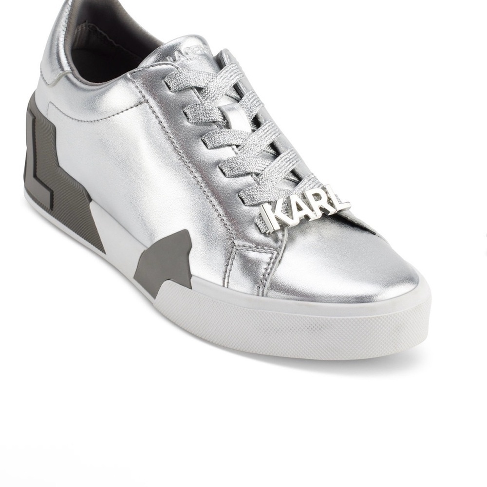 NEW‎ KARL LAGERFELD Metallic Silver Lace-Up Sneakers